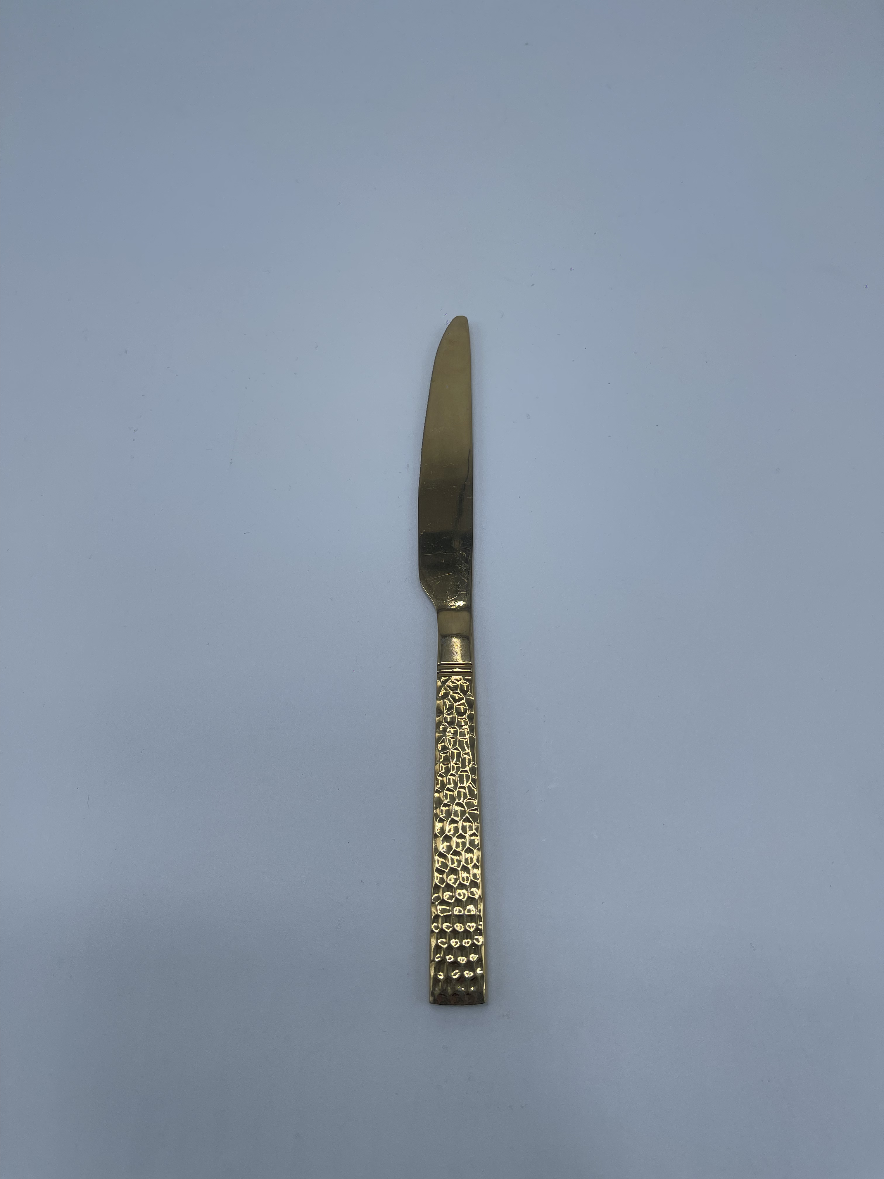 Cuchillo Amartillado Dorado